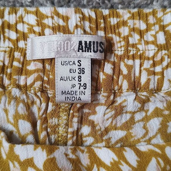 Women's Size Small Amuse Society Ridley Woven 100% Viscose Shorts - Picture 6 of 8